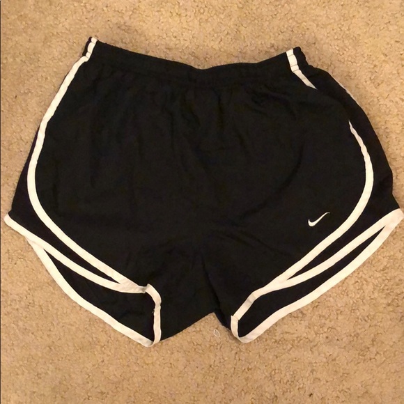 Nike Pants - Nike tempo shorts - black & white